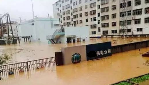 安徽得潤電氣 高低壓開關(guān)柜 變頻柜 咨詢熱線4000551777 安徽得潤電氣 高低壓開關(guān)柜 變頻柜 咨詢熱線4000551777