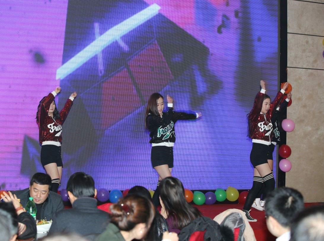 安徽得潤(rùn)電氣2016迎新晚會(huì)(kaiquanf.cn)全國(guó)統(tǒng)一客服熱線:400-0551-777 安徽得潤(rùn)電氣2016迎新晚會(huì)(kaiquanf.cn)全國(guó)統(tǒng)一客服熱線:400-0551-777