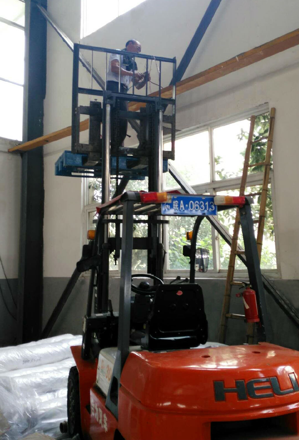 得潤(rùn)電氣 旁路柜 集裝箱變電站 廠(chǎng)家 電話(huà)：400-0551-777 qq：3176885416