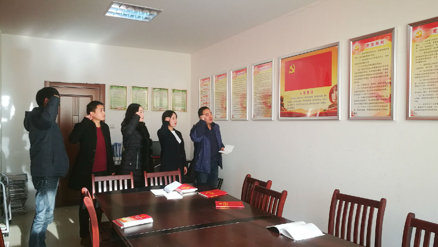 安徽得潤(rùn)電氣 專業(yè) 研發(fā) 生產(chǎn) 調(diào)試 銷售 高低壓開(kāi)關(guān)柜 配電柜 廠家 價(jià)格 電話:400-0551-777 qq:3176885416 安徽得潤(rùn)電氣 專業(yè) 研發(fā) 生產(chǎn) 調(diào)試 銷售 高低壓開(kāi)關(guān)柜 配電柜 廠家 價(jià)格 電話:400-0551-777 qq:3176885416