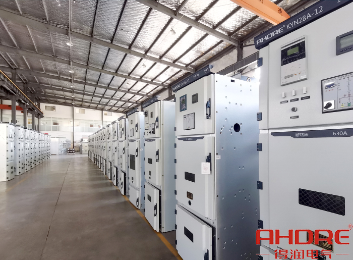 10KV高壓柜.jpg 10KV高壓柜.jpg