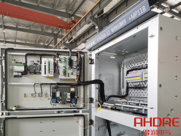 儀表室.jpg 儀表室.jpg