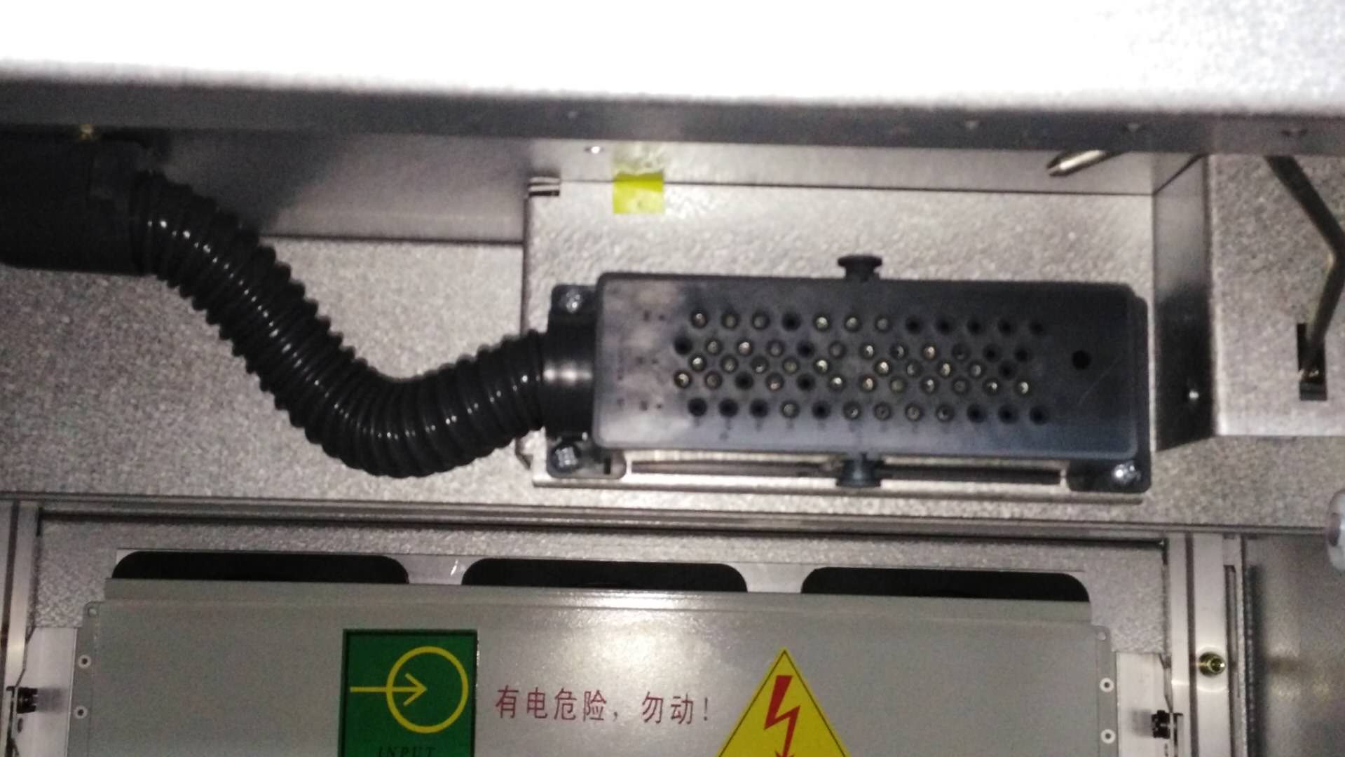 KYN28A-12高壓開關(guān)柜 安徽得潤電氣 400-128-7988 KYN28A-12高壓開關(guān)柜 安徽得潤電氣 400-128-7988