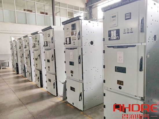 KYN28A-12開關(guān)柜 得潤電氣 KYN28A-12開關(guān)柜 得潤電氣